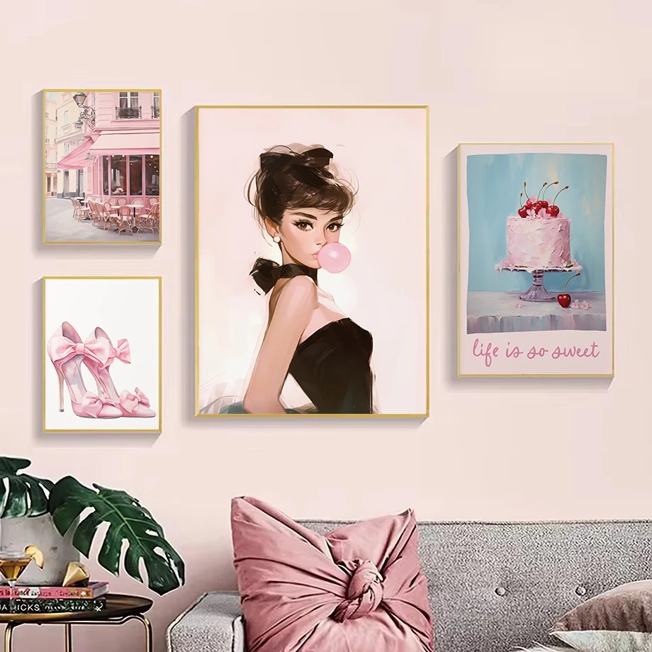 Street Fashion Poster - Coquette Trendy Paris sokak bina moda