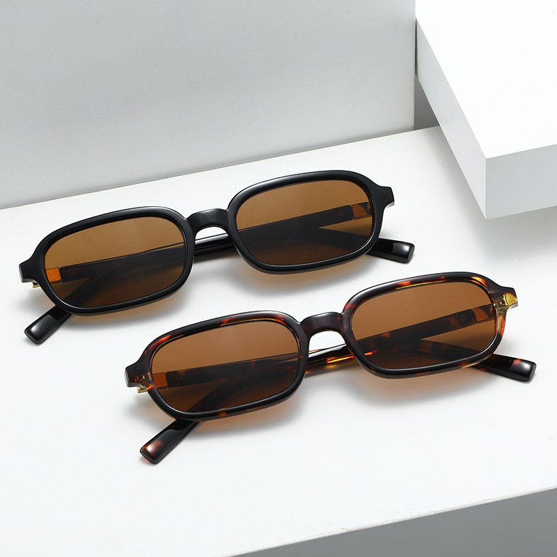 Street Fashion High End - Yeni Küçük Kare Çerçeveli Güneş Gözlüğü
