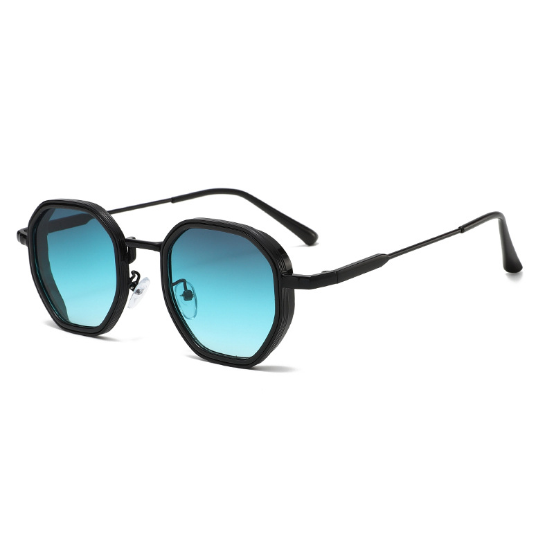 Metal Poligon Retro Güneş Gözl - Street Fashion Photographers incelemesi ve fiyatı