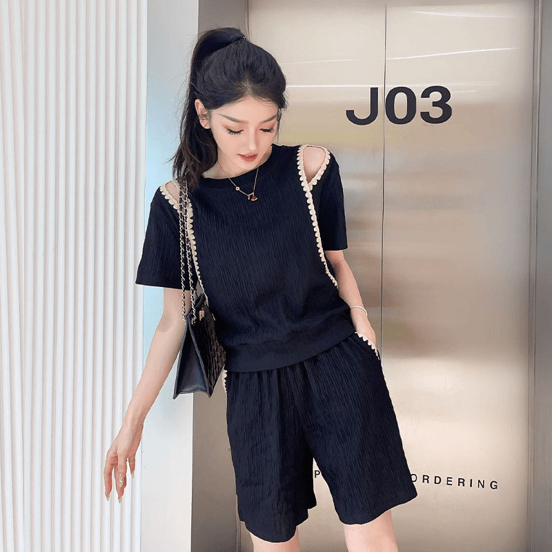 Kore Moda Kapalı Omuz T-Shirt  - Street Fashion Korea incelemesi ve fiyatı