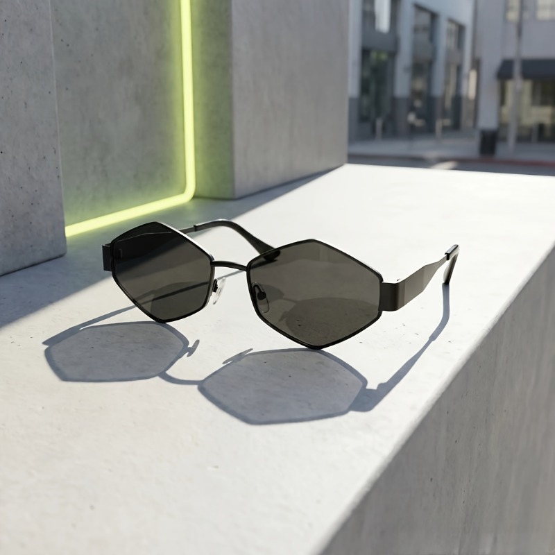 Metal Retro Altıgen Geometrik  - Street Fashion Photographers incelemesi ve fiyatı
